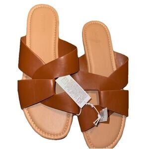 NEW Old Navy Women's Faux Leather Link Strap Sandals - Cognac Brown - Size 9
